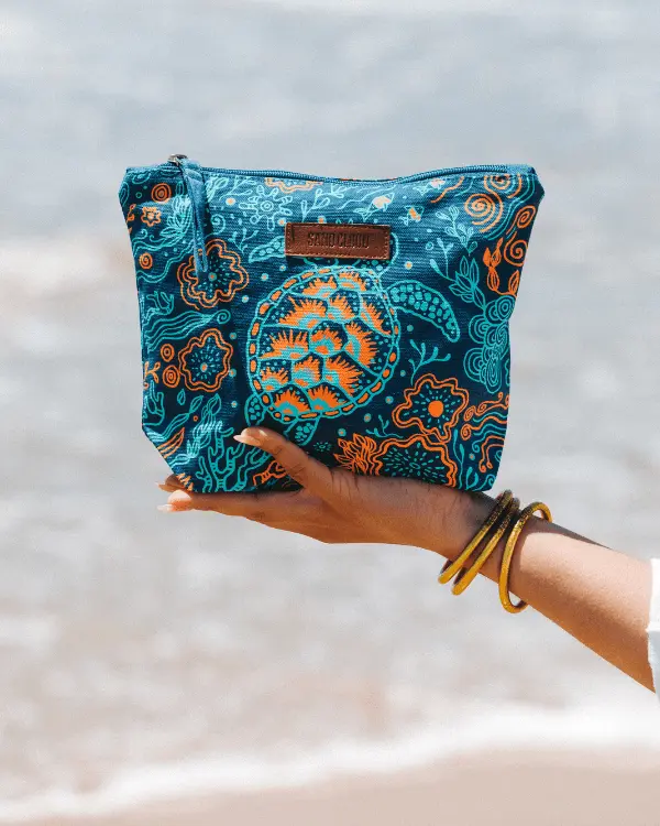 Alternative view of Reef Turtles Zipper Pouch | Sand Cloud