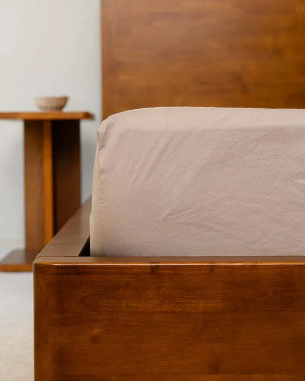 Signature Percale Solid Fitted Sheet Beige | Sand Cloud