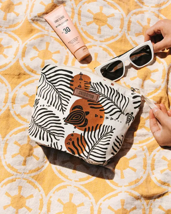 Alternative view of Retro Turtles Zipper Pouch | Sand Cloud