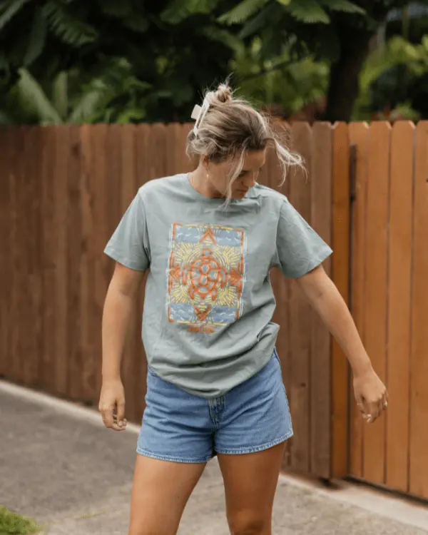Alternative view of Mandala Turtle SS Tee - Chinoise Green | Sand Cloud