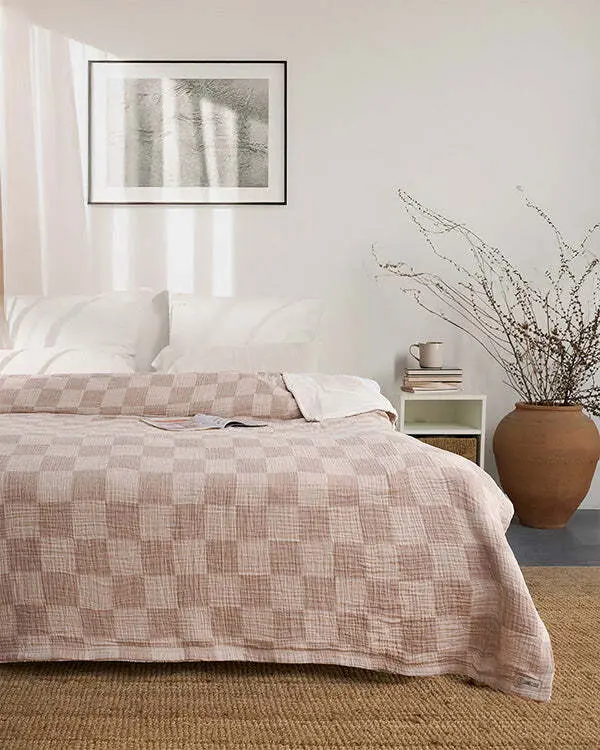 Cloud Checker Plush Blanket - Beige | Sand Cloud