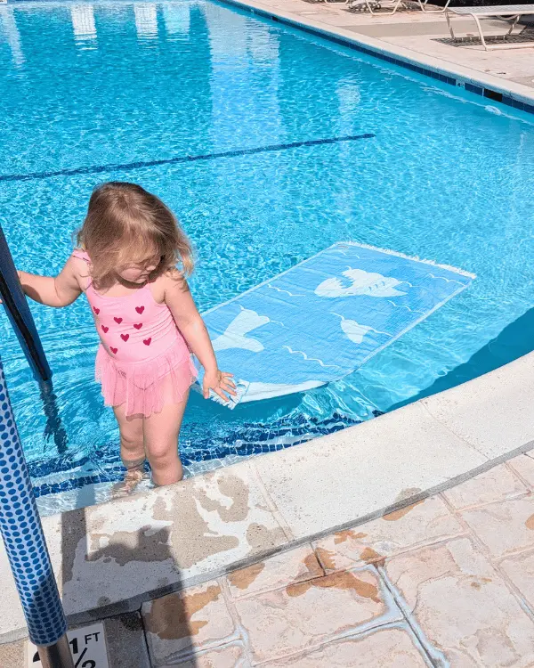 Alternative view of Sharky Kids Towel | Sand Cloud