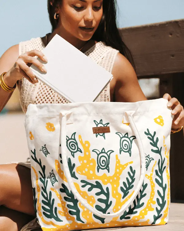Alternative view of Swimming Turtles Beach Tote | Sand Cloud